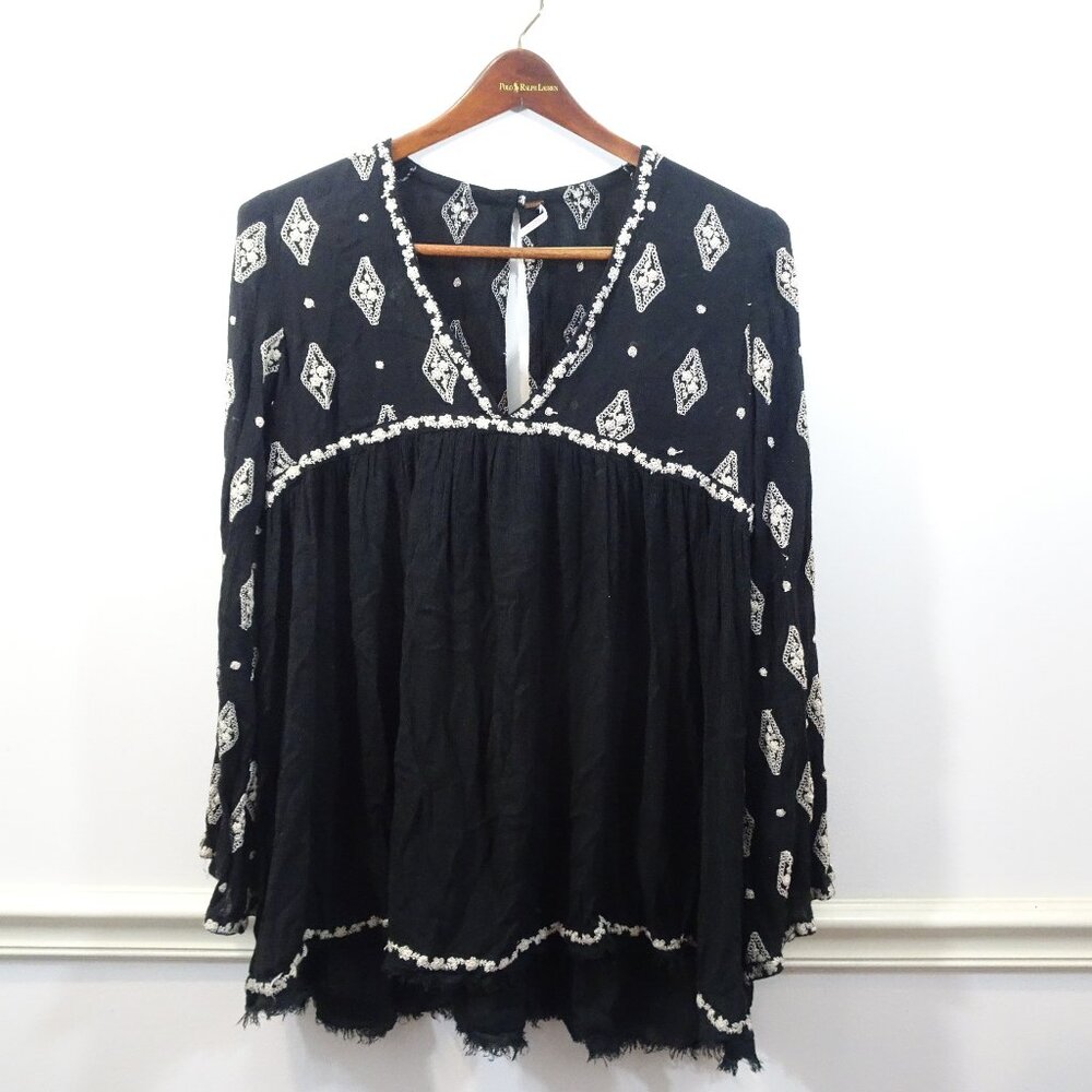 Free People Women's S Black White Embroidered Babydoll Tunic Swing Long Sleeve